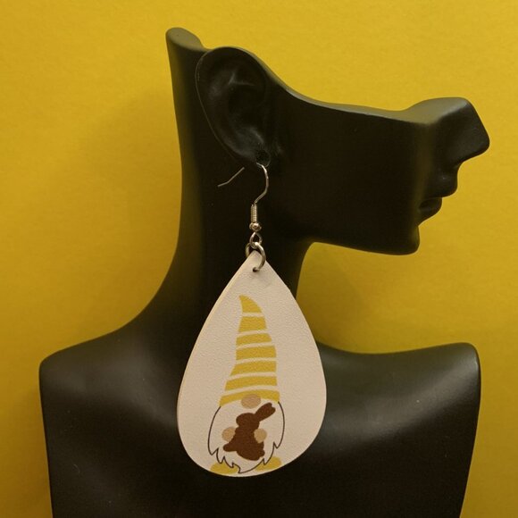 Easter Egg Earring, Easter Basket Gift, Gnome Dwarf Elf Earring, Easter Earring - Picture 3 of 4